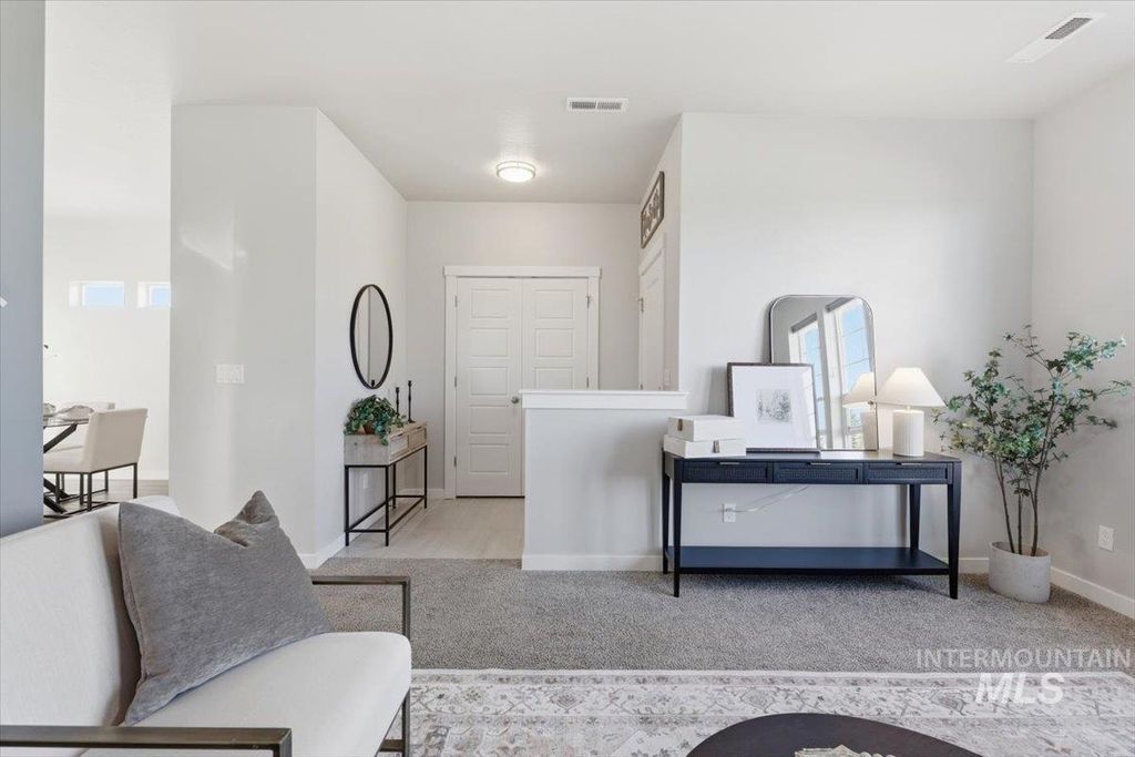 Photo of 5764 W Stadium Ln, Eagle, ID 83616 (MLS # 98979521)