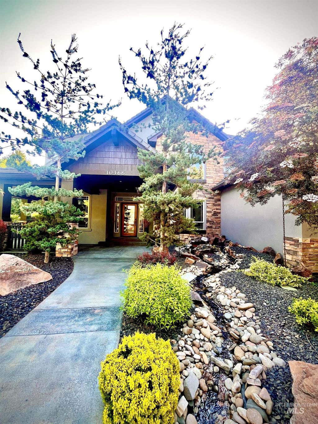 Photo of 10466 W Sultana Lane, Garden City, ID 83714 (MLS # 98995666)