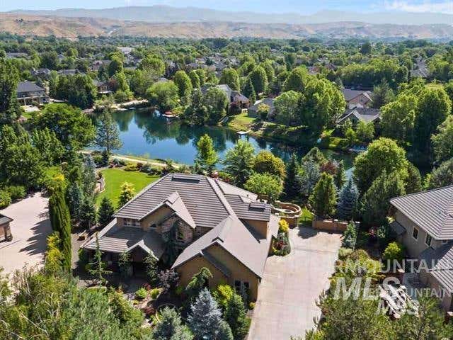 Photo of 10466 W Sultana Lane, Garden City, ID 83714 (MLS # 98995666)