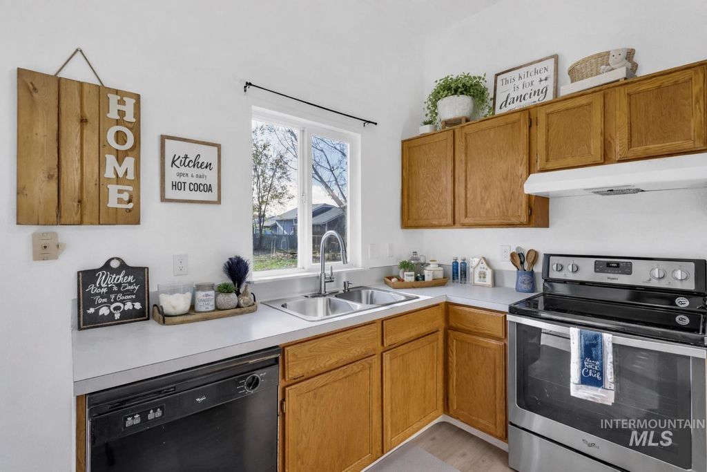 Photo of 1331 W Curtner St, Kuna, ID 83634 (MLS # 98968328)