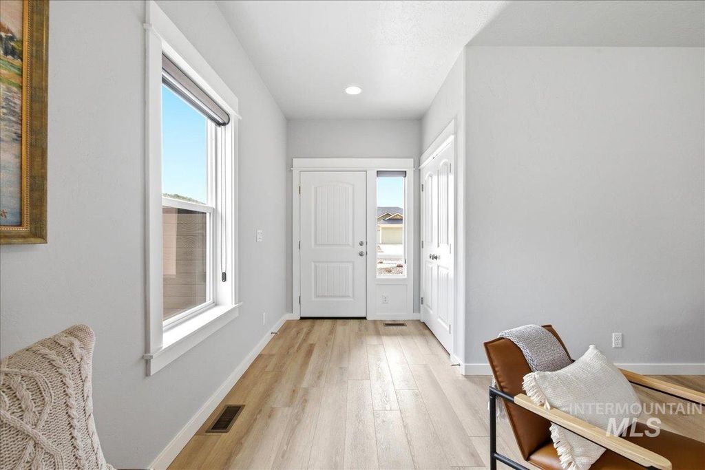 Photo of 5542 W Old Ranch St, Eagle, ID 83714 (MLS # 98980135)