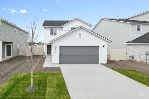 Photo of 3019 S Maple Ranch Way, Nampa, ID 83686 (MLS # 98968423)