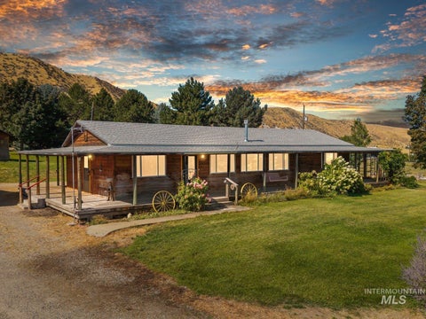 Photo of 2825 W South Slope RD, Emmett, ID 83617 (MLS # 98999768)