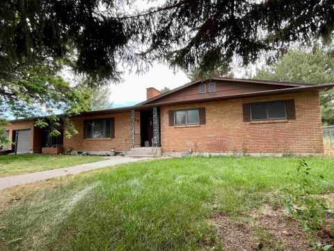 Photo of 612 Highland Road, Jerome, ID 83338 (MLS # 98956905)