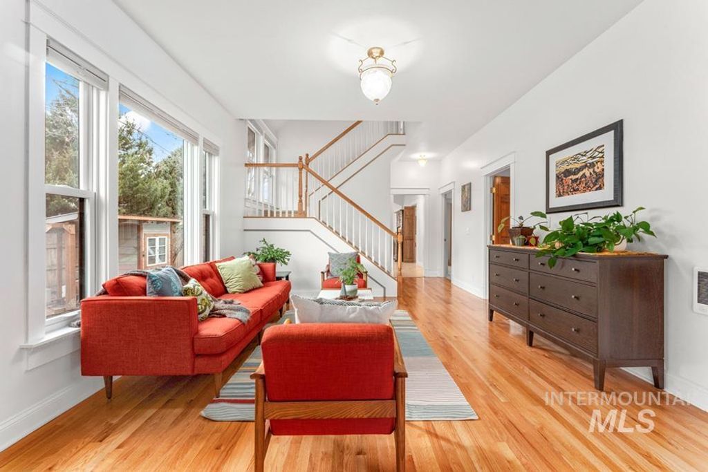 Photo of 1005 N 21st St, Boise, ID 83702 (MLS # 98976048)