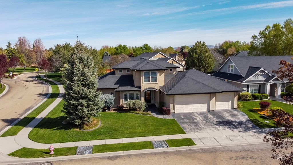 Photo of 2240 W Anatole St, Meridian, ID 83646 (MLS # 98982494)