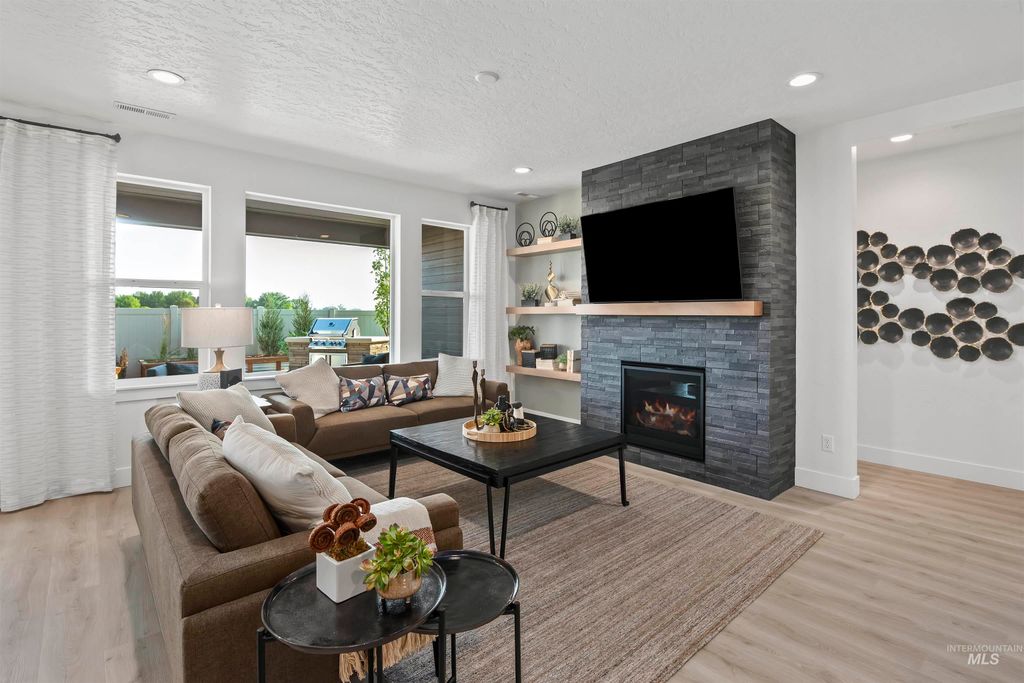 Photo of 5893 W Sprig Dr, Meridian, ID 83646 (MLS # 98968714)