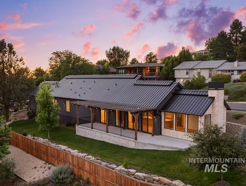 Photo of 1211 E Shaw Mountain Rd, Boise, ID 83712 (MLS # 98991625)
