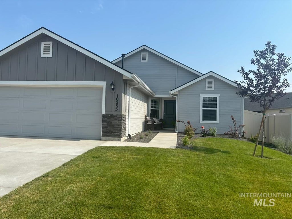 Photo of 10285 Crystal Ridge Dr, Nampa, ID 83687 (MLS # 99005111)