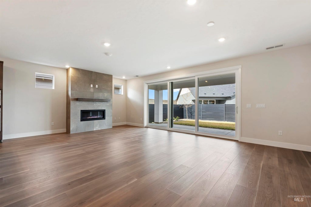 Photo of 5720 W Silverberry Dr, Eagle, ID 83616 (MLS # 99000765)