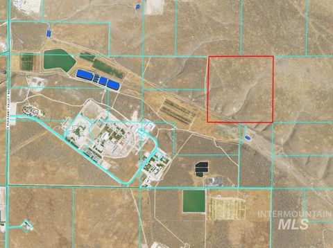 Photo of 000 S Pleasant Valley Road, Boise, ID 83704 (MLS # 98943730)