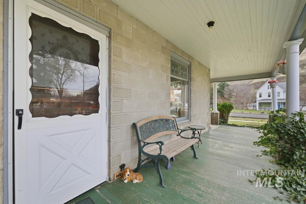 307 Cleveland Street