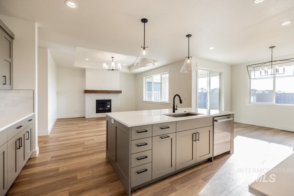 Photo of 10285 Stony Oak Ct, Nampa, ID 83687 (MLS # 98970115)