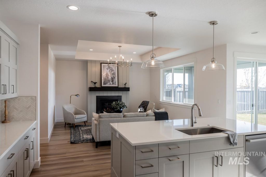 Photo of 10285 Stony Oak Ct, Nampa, ID 83687 (MLS # 98970115)