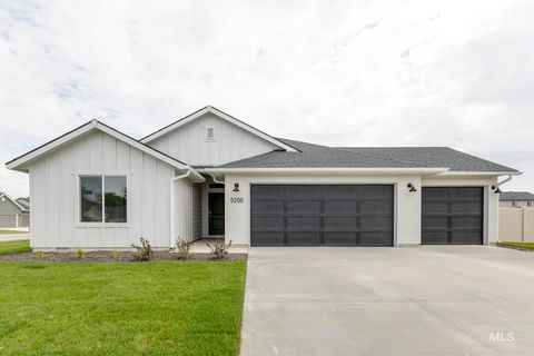 Photo of 5200 S Big Jacks Creek Ave, Nampa, ID 83686 (MLS # 98961679)