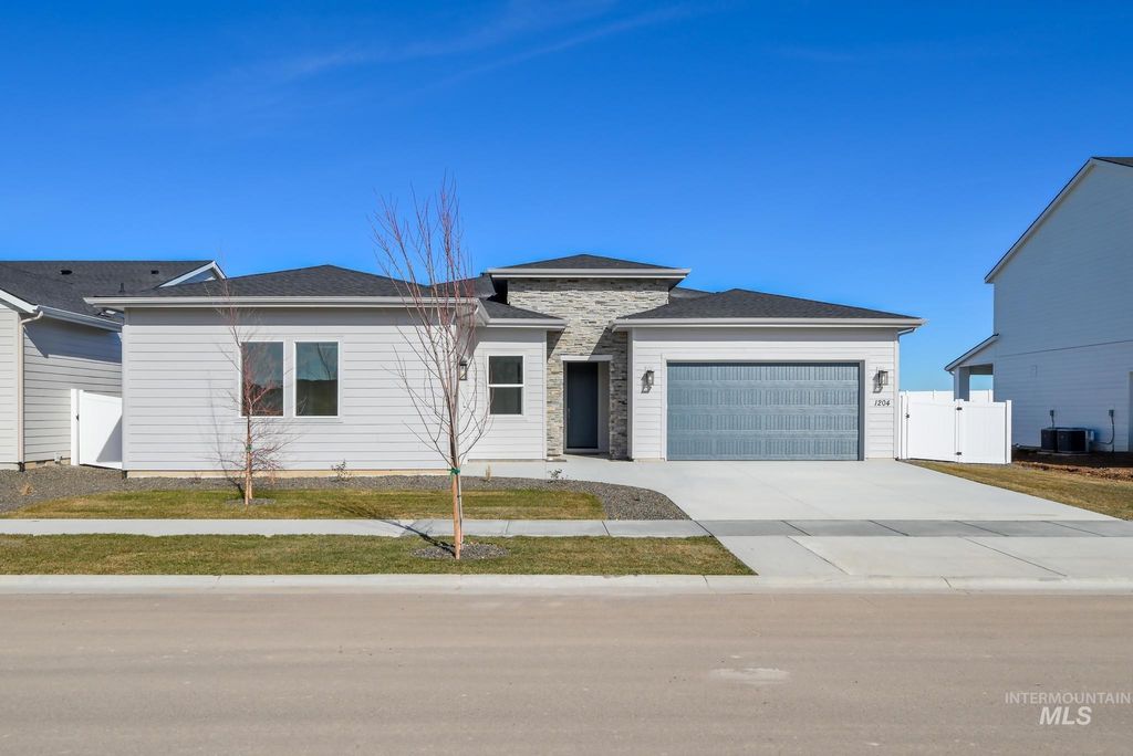 Photo of 1204 W Switchgrass Dr, Meridian, ID 83642 (MLS # 98978147)