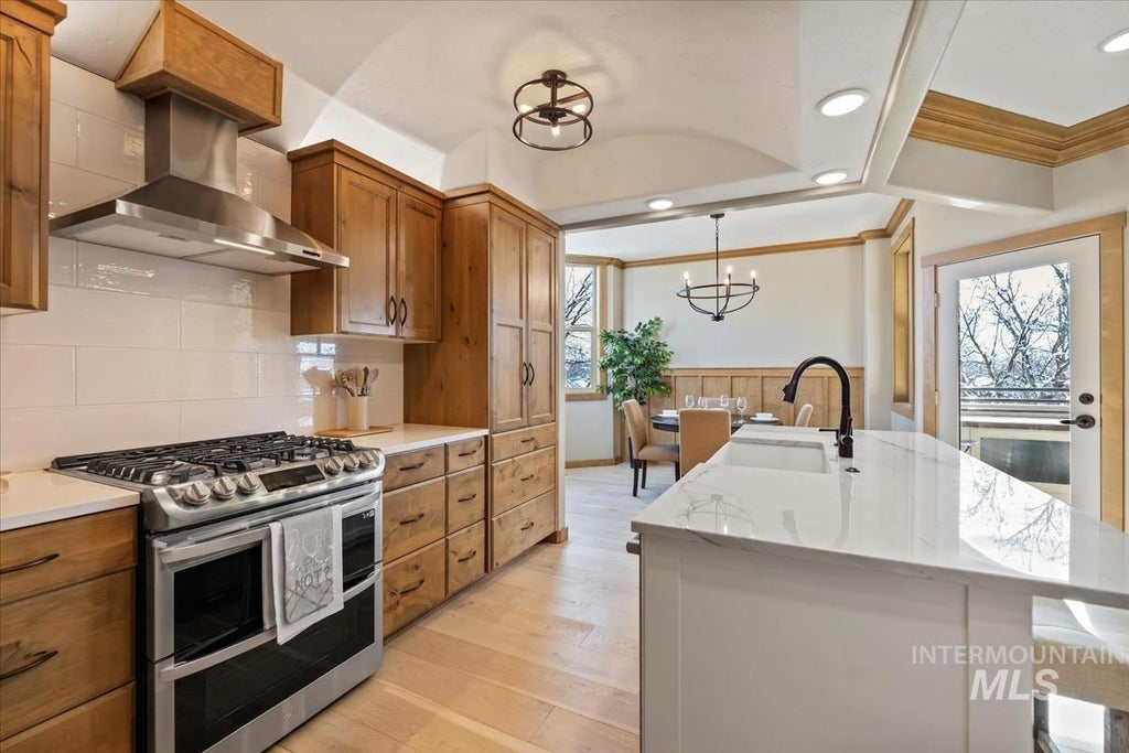 Photo of 79 E Aikens Street #221, Eagle, ID 83616 (MLS # 99000906)
