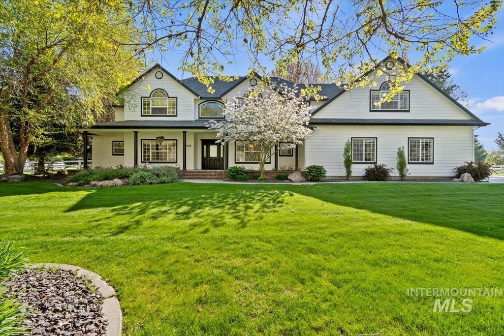 Photo of 1436 N Chaucer Way, Eagle, ID 83616 (MLS # 98984555)