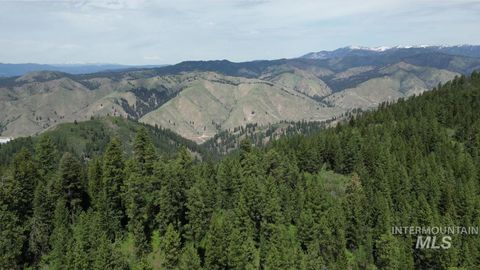 Photo of 11 Golden Age Mine Rd, Idaho City, ID 83631 (MLS # 98950769)