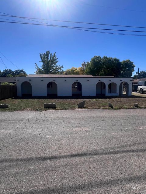 Photo of 7511 W Settlers Ave, Boise, ID 83704 (MLS # 98964043)