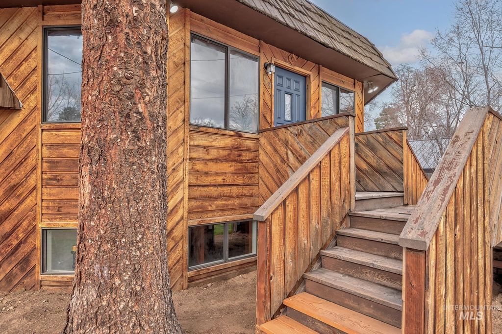 Photo of 119 7th Ave N Ave, Payette, ID 83661 (MLS # 98977244)