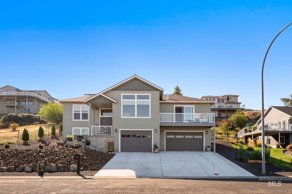 Photo of 454 Valley Vista Blvd, Lewiston, ID 83501 (MLS # 98962546)