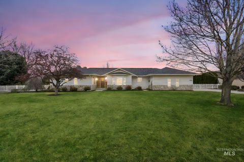 Photo of 12068 W Gamekeeper Dr, Kuna, ID 83634 (MLS # 98971033)