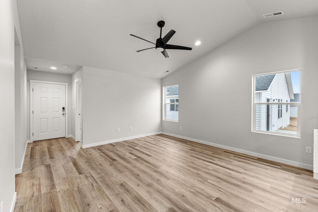 Photo of 4218 Austin St, Caldwell, ID 83605 (MLS # 98992058)