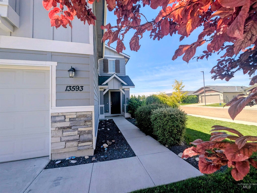 Photo of 13593 Cocoa Beach Street, Caldwell, ID 83607 (MLS # 98990025)