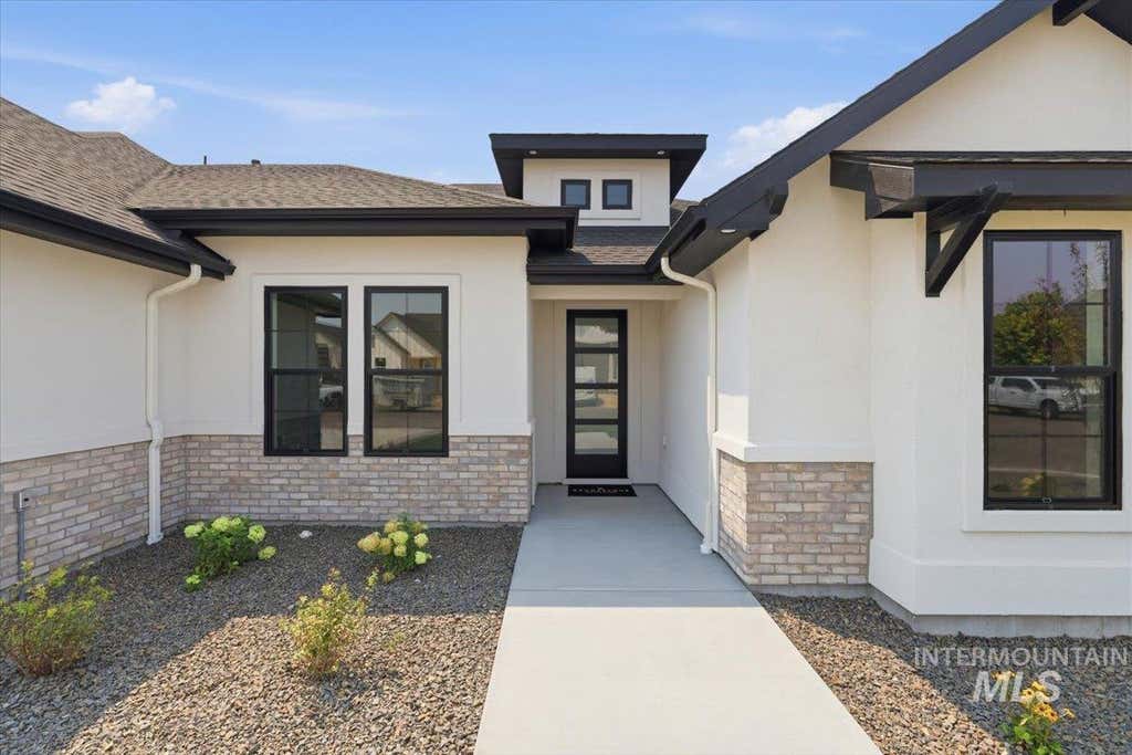 Photo of 7497 E Midberry Ct, Nampa, ID 83687 (MLS # 98997278)