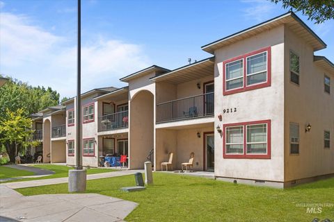 Photo of 9212 W Brogan Dr -A Dr, Boise, ID 83709 (MLS # 98962851)