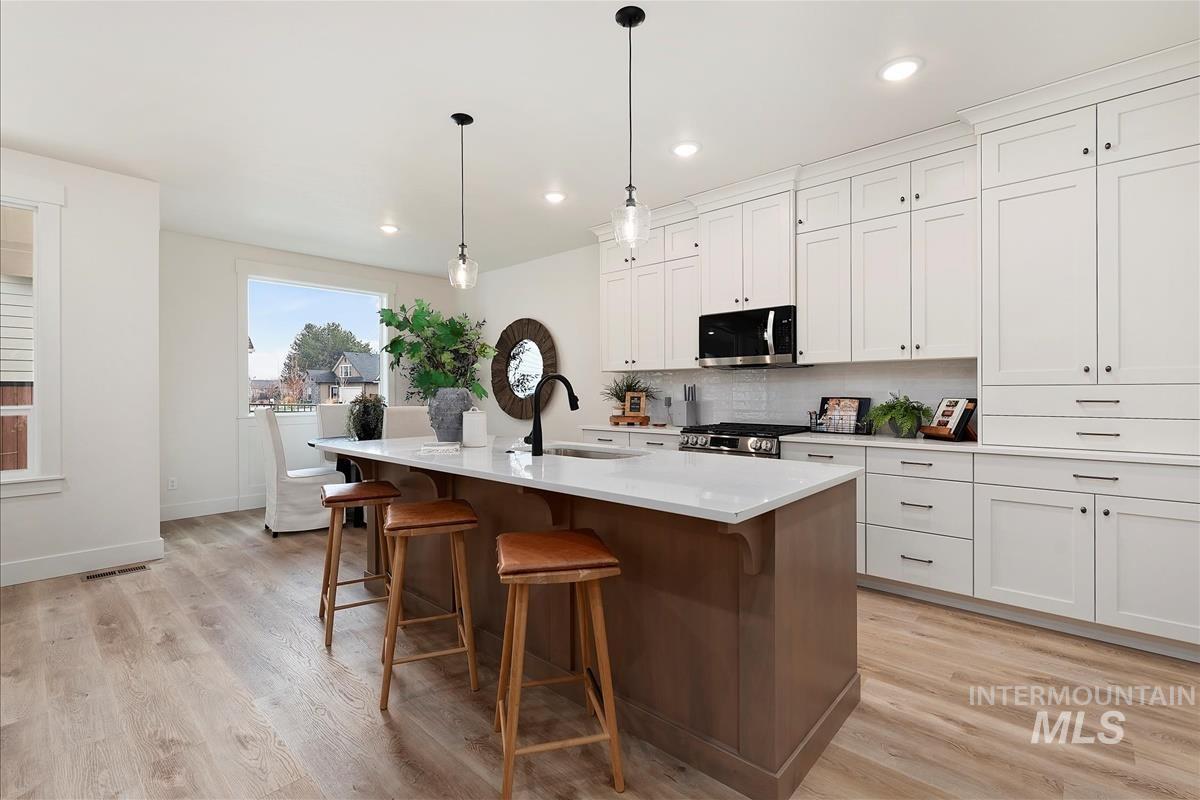 6553 W Mattawa Dr