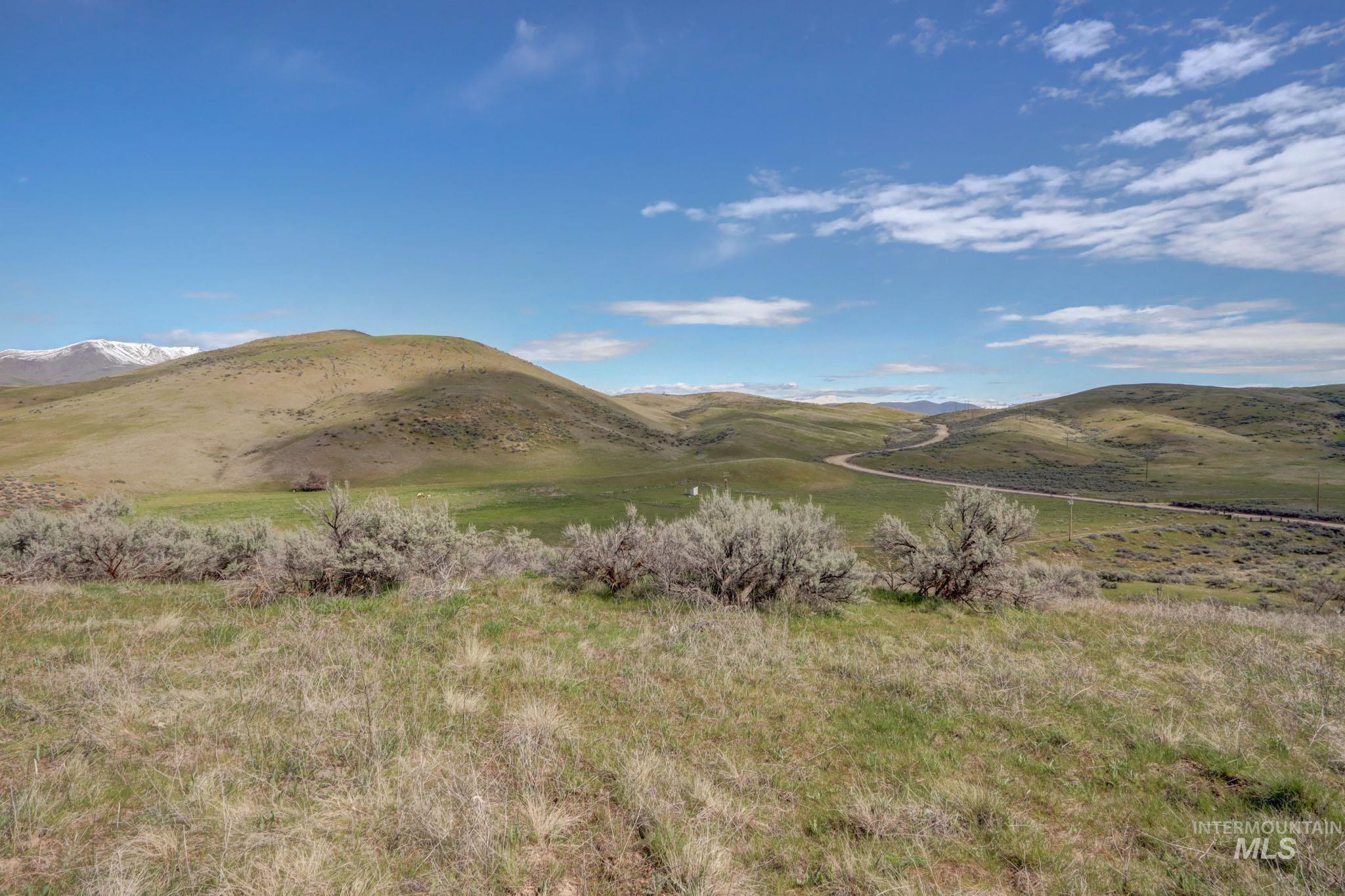 2044 Horseshoe Dr, Emmett, Idaho image 9