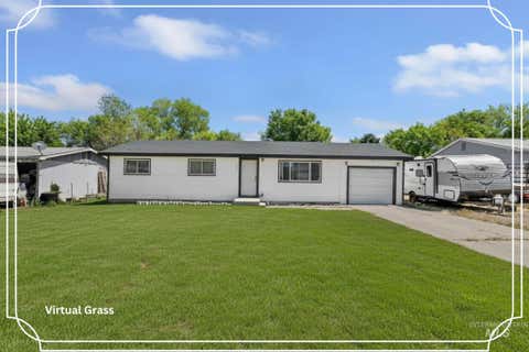 Photo of 112 Sunset Cir, Buhl, ID 83316 (MLS # 98987742)