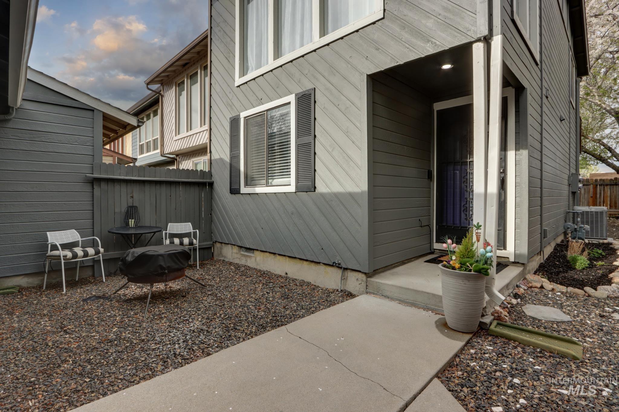 Doorway to property with crawl space