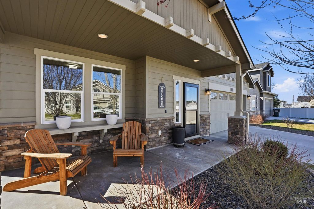 Photo of 1135 E Odyssey St, Kuna, ID 83634 (MLS # 98978723)