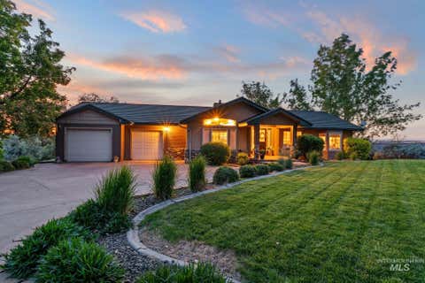 Photo of 1750 E 4550 N, Buhl, ID 83316 (MLS # 98987522)