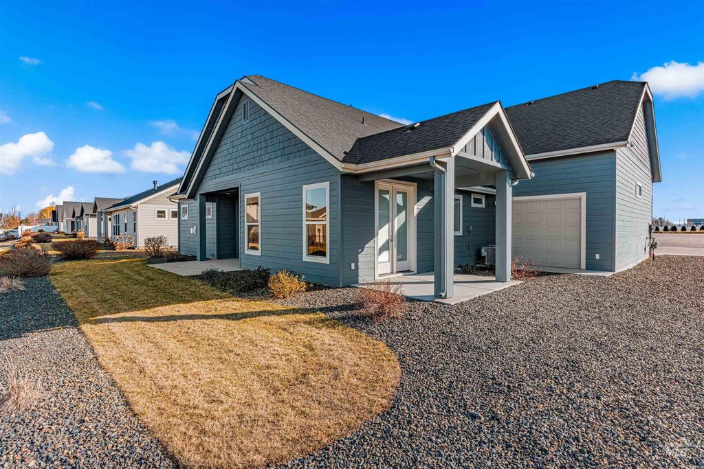 Photo of 8080 Tandy Cove St, Middleton, ID 83644 (MLS # 98975268)