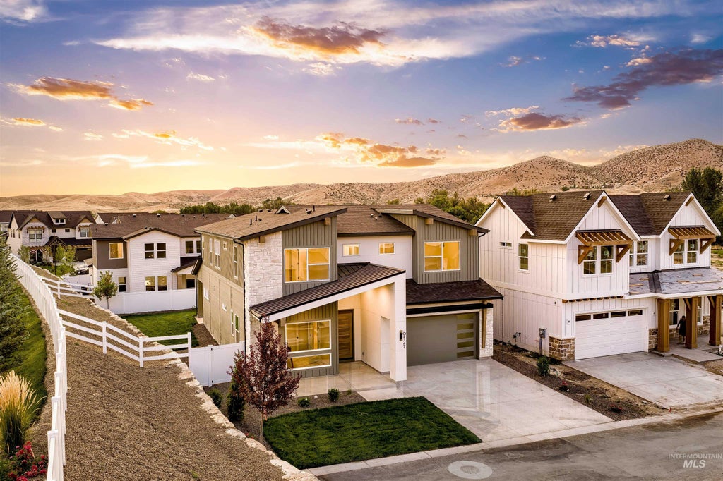 Photo of 9127 W River Otter Dr, Boise, ID 83714 (MLS # 99000826)