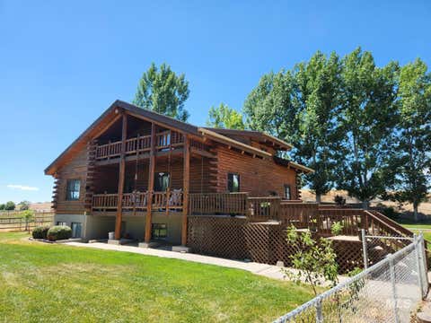 Photo of 3509 Clark Blvd, Ontario, OR 97914 (MLS # 98988578)