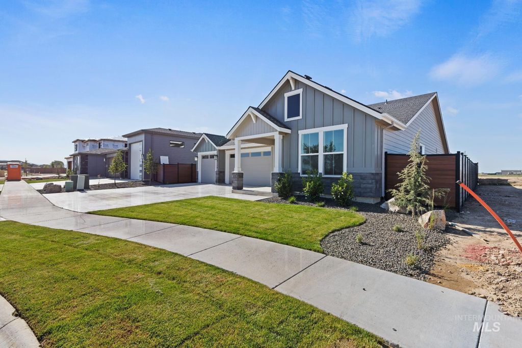 Photo of 8709 W Inspirado St, Meridian, ID 83646 (MLS # 98963494)