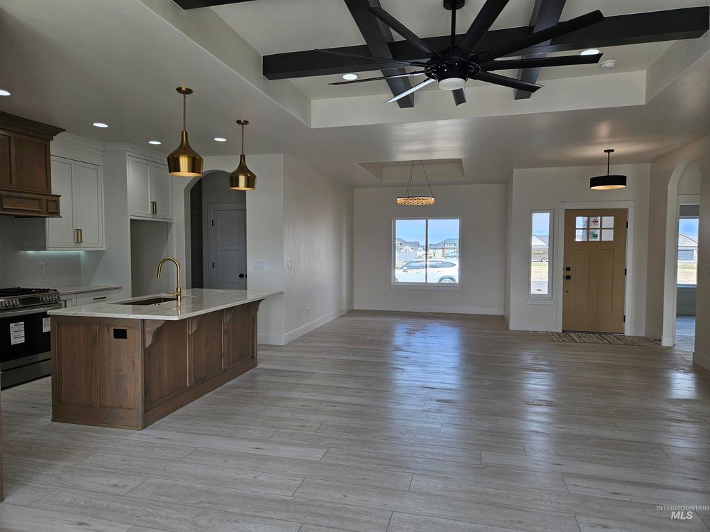 Photo of 1187 Crestview Drive, Twin Falls, ID 83301 (MLS # 98977149)