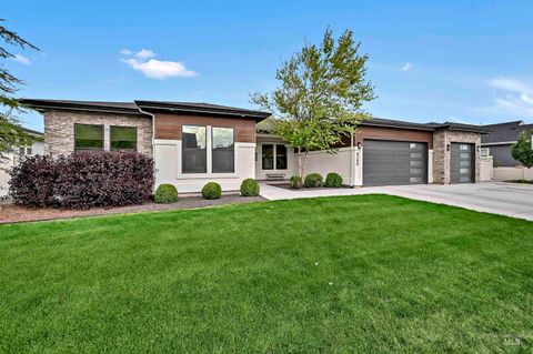 Photo of 4246 W Maggio Dr, Meridian, ID 83646 (MLS # 98955073)