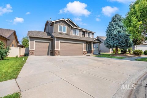 1935 S Sandcrest Way Nampa ID 83686