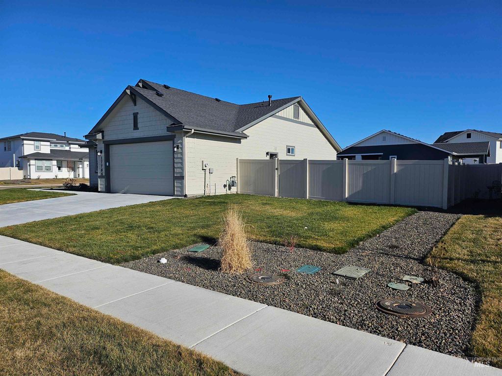 Photo of 17786 N Peltzer, Nampa, ID 83687 (MLS # 98973623)