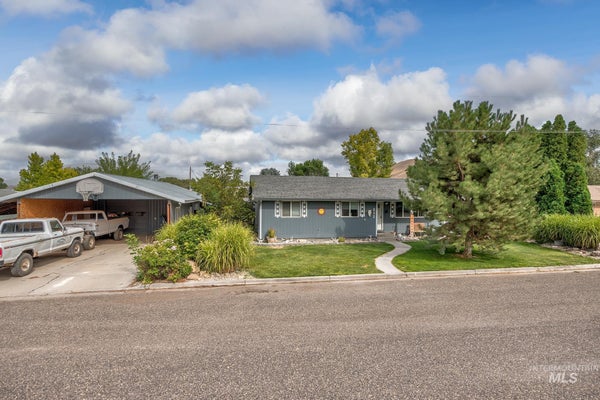 692 15TH ST, VALE, OR 97918 - Image 455e7d49c88caf21b426e036f00fc2ba/3027541724