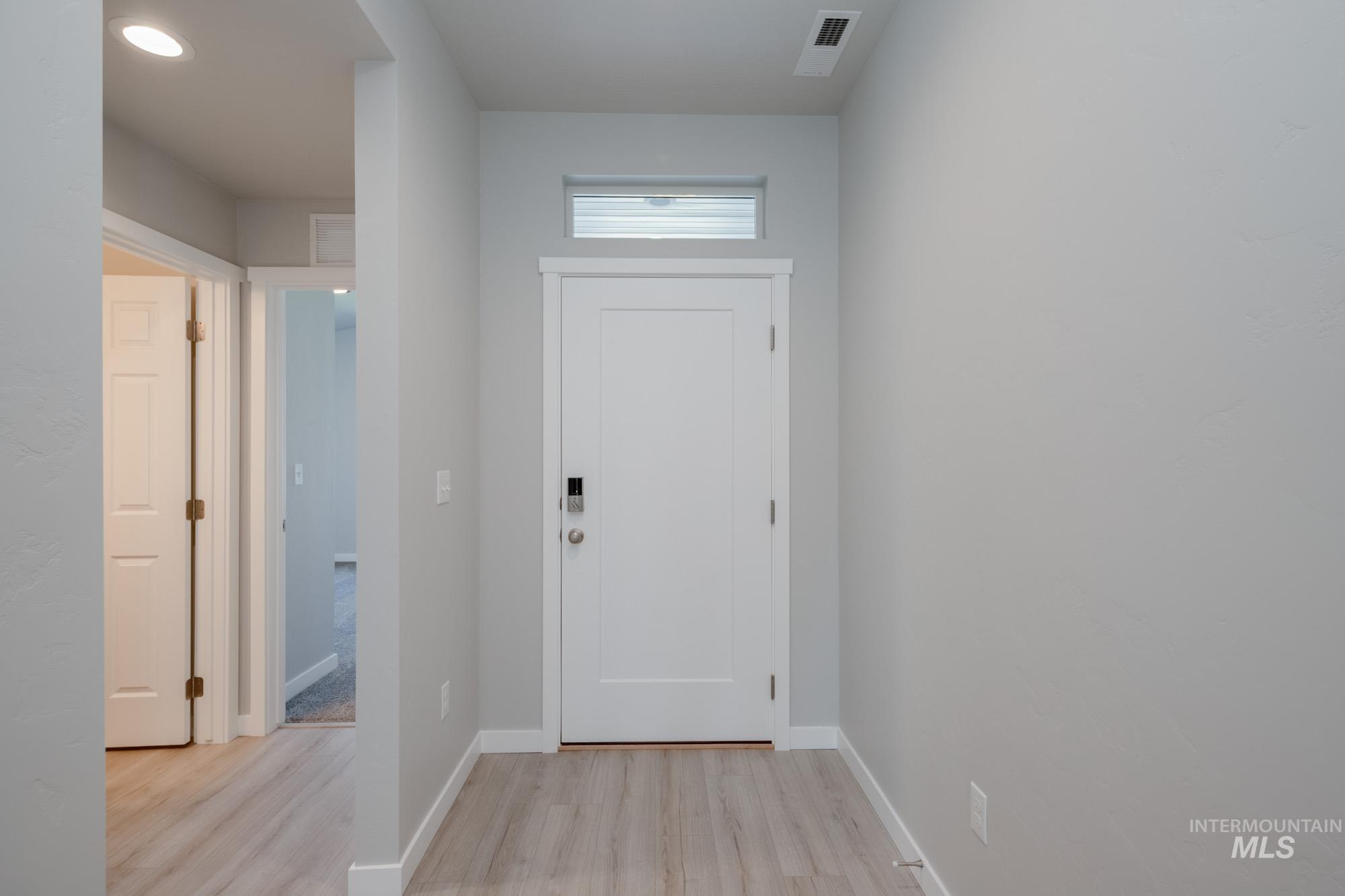 284 N Cranesbill Ave