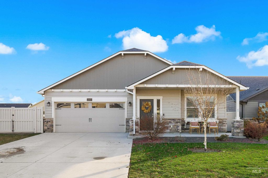 Photo of 2413 W Foxglove Dr, Nampa, ID 83686 (MLS # 98968696)