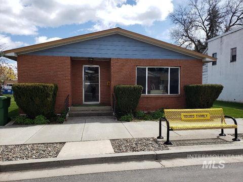 Photo of 505 Oak Street, Nezperce, ID 83543 (MLS # 98842437)