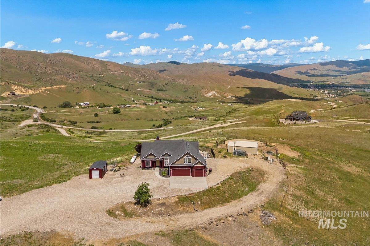 Horseshoe Bend, Idaho 83629, United States, 3 Bedrooms Bedrooms, ,3 BathroomsBathrooms,Residential,Active,134675